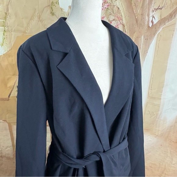 NEW Lane Bryant Dark Blue Perfect Drape Belted Blazer - Picture 3 of 10